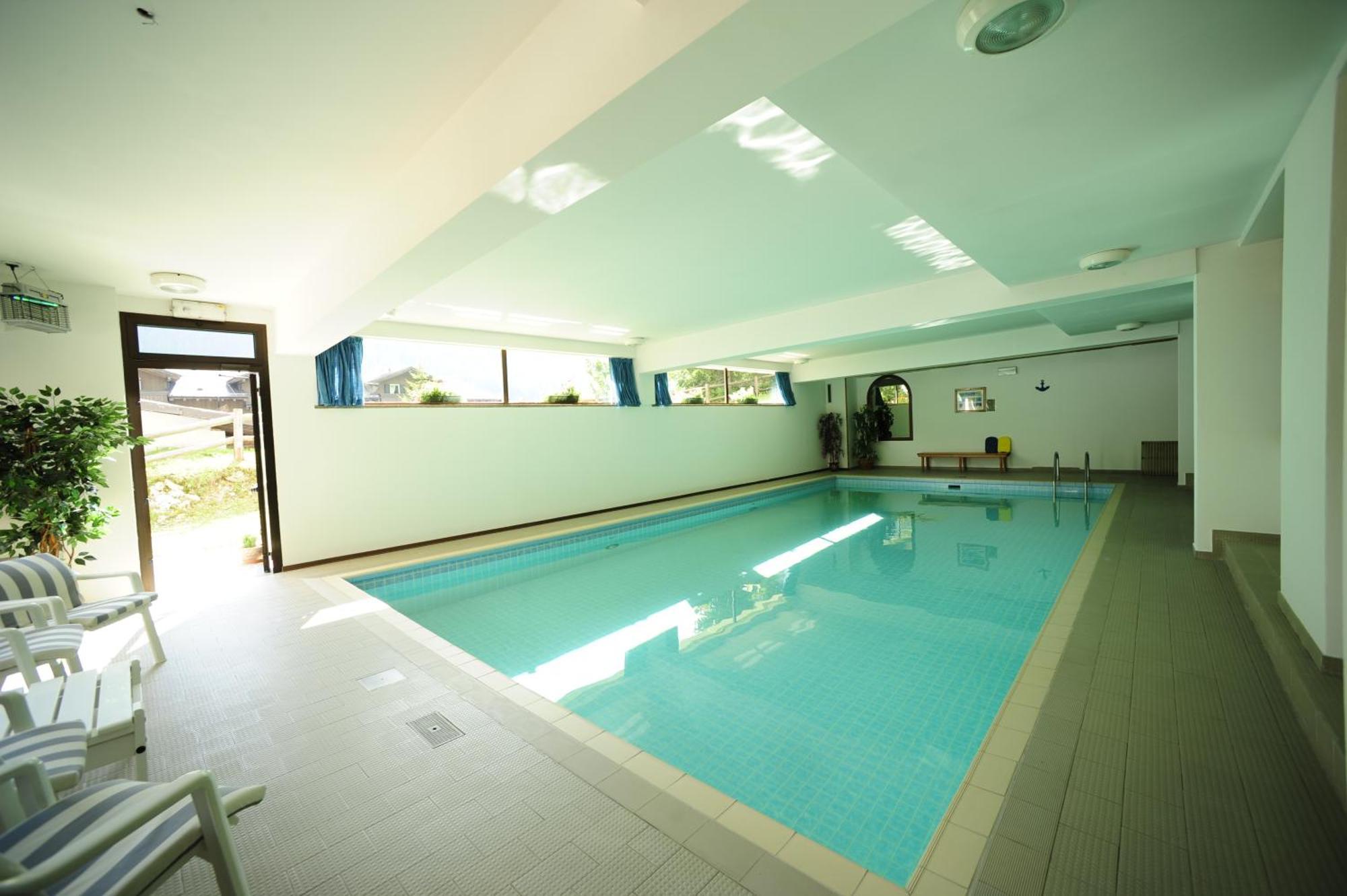 Residence Edelweiss San Martino Di Castrozza Ngoại thất bức ảnh