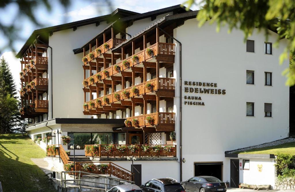 Residence Edelweiss San Martino Di Castrozza Phòng bức ảnh