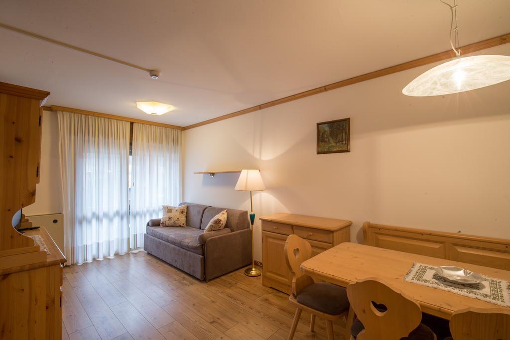 Residence Edelweiss San Martino Di Castrozza Ngoại thất bức ảnh